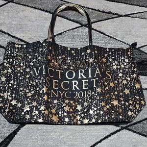 VICTORIA SECRET NYC 2018 GOLD SHINE STARS FASHION SHOW WEEKENDER TOTE BAG